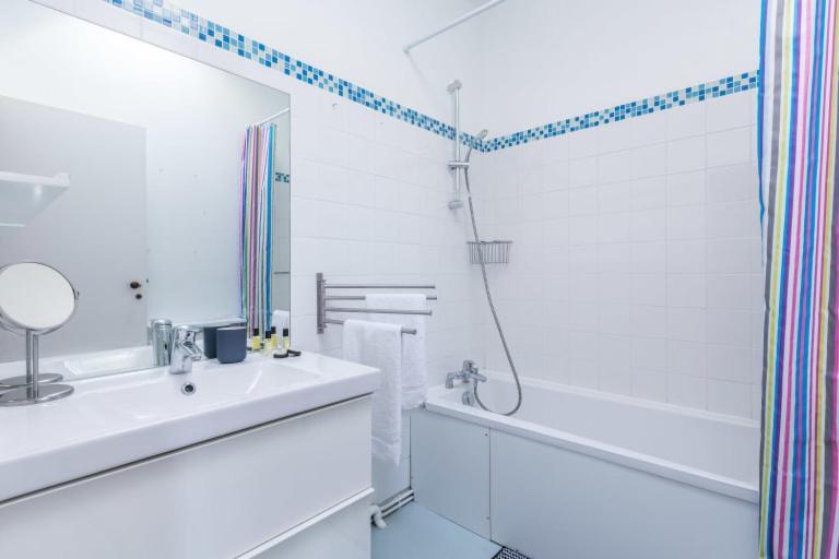 Guestready - Duplex Lumineux Et Spacieux, 7 Personnes Bordeaux Esterno foto